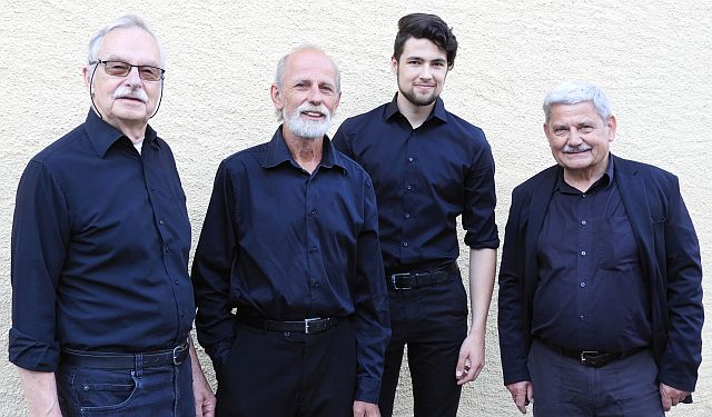 21_Quartet_640_DSCN1803